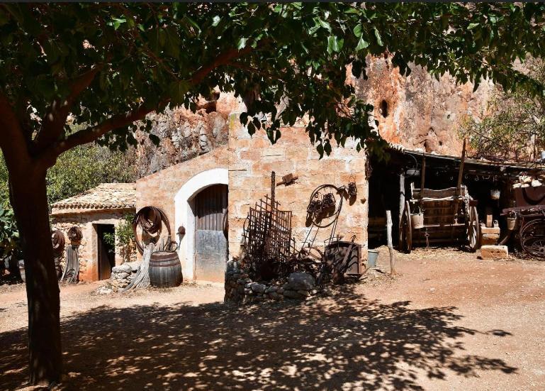 Hotel Cala Di Ponente Castelluzzo Zewnętrze zdjęcie